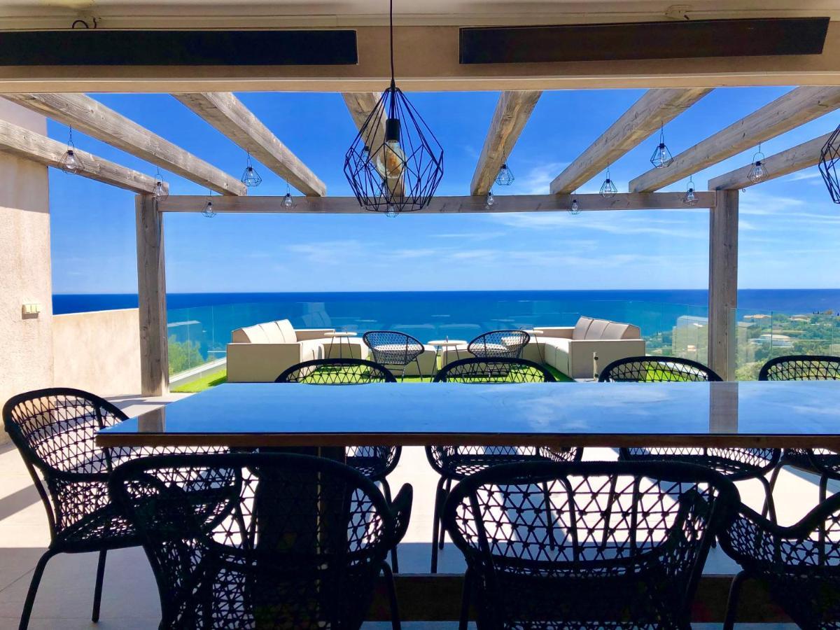 Вилла Vue Panoramique Sur La Baie De St Tropez Лес-Иссамбр Экстерьер фото