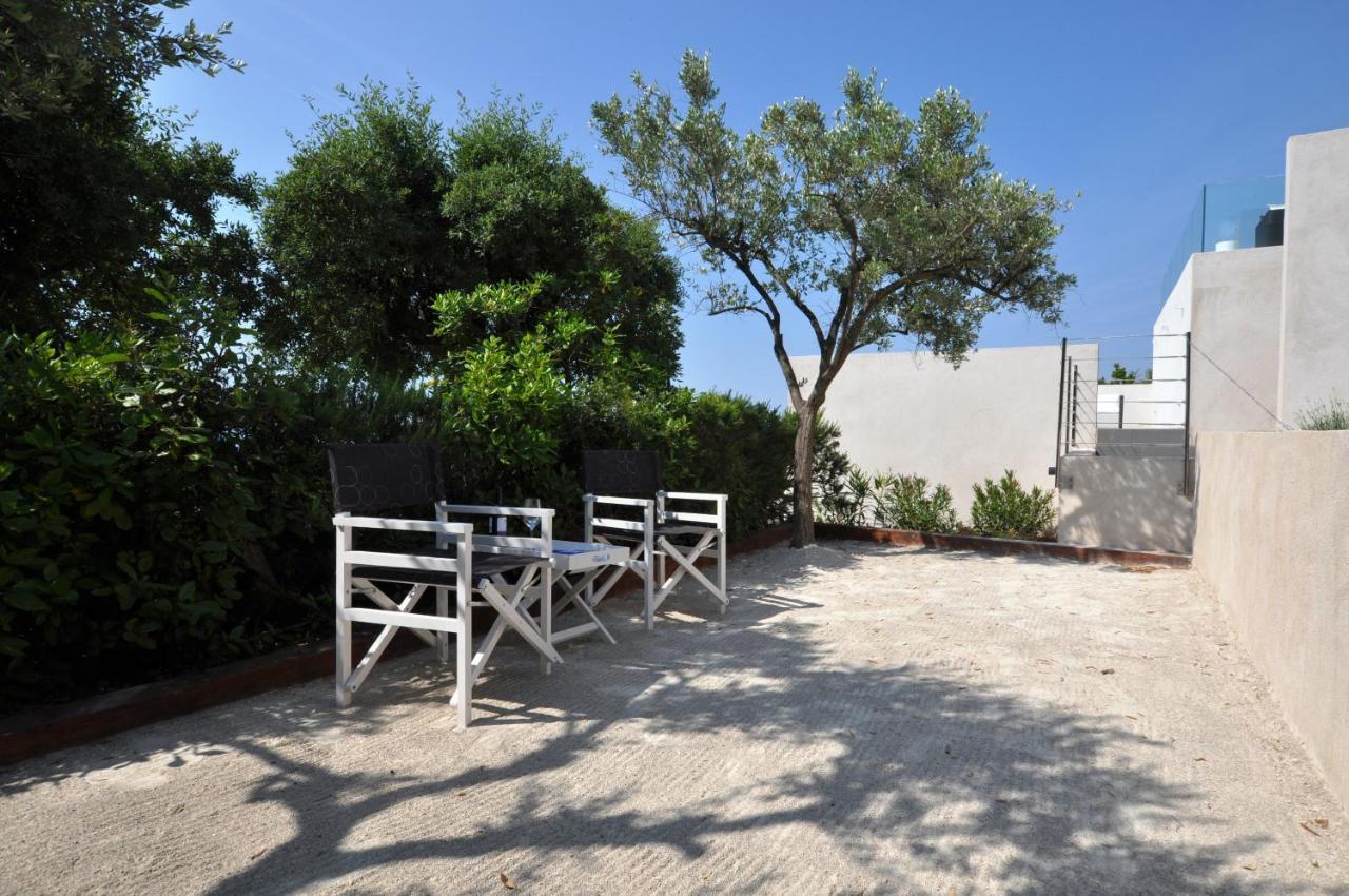Вилла Vue Panoramique Sur La Baie De St Tropez Лес-Иссамбр Экстерьер фото